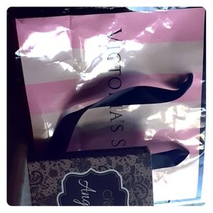 Highlight/bronswer pellet